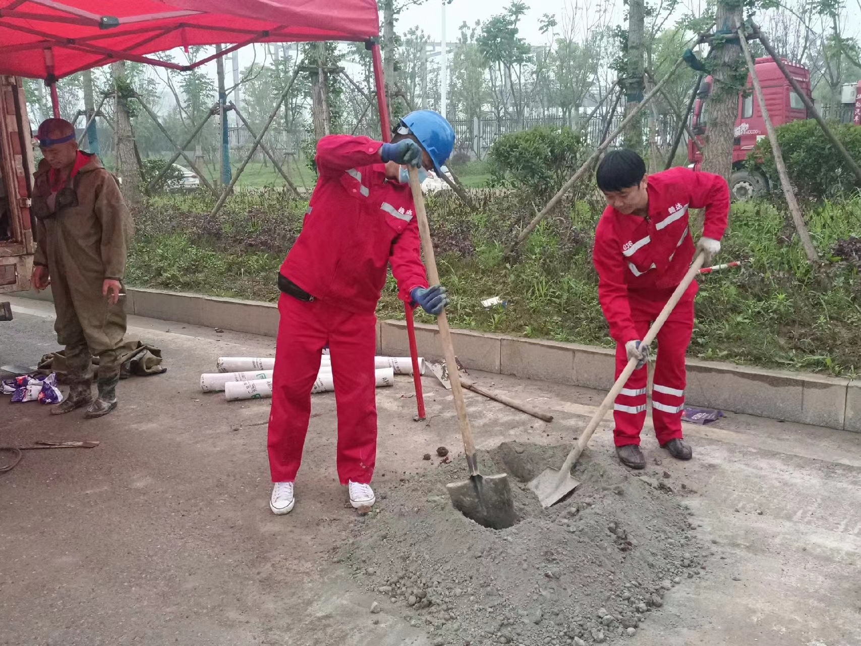 上栗管道疏通哪家好】及时进行市政管道清淤